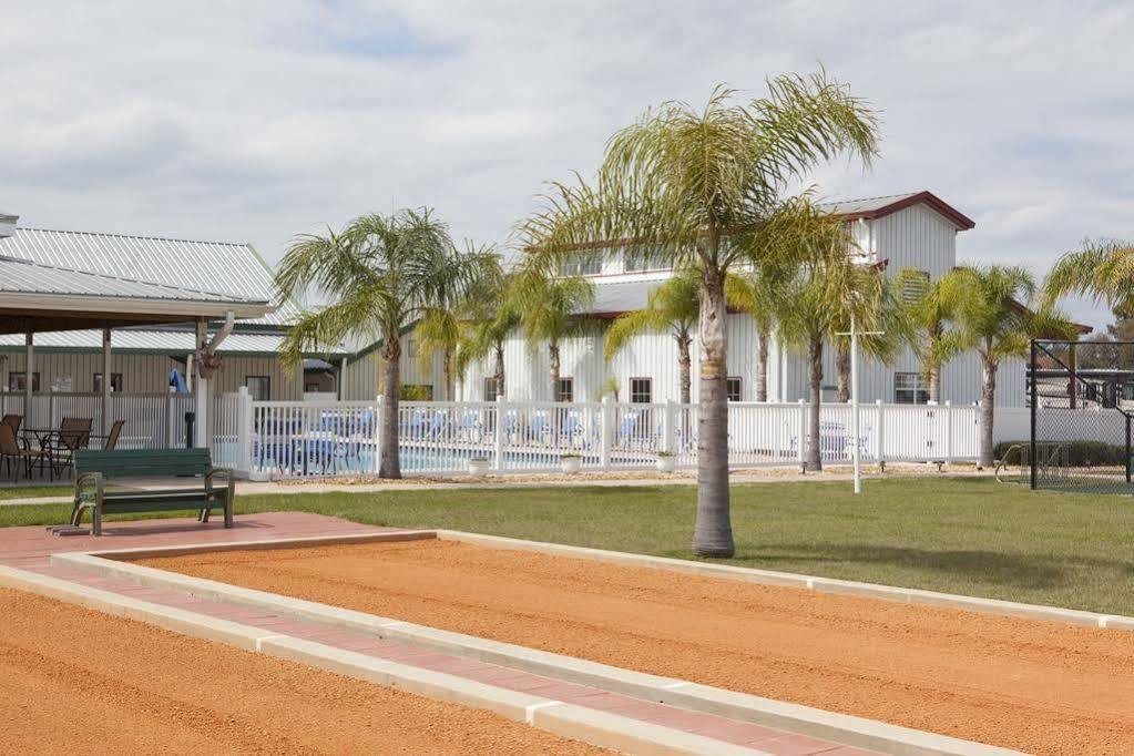 Blueberry Hill Villa Bushnell Екстериор снимка